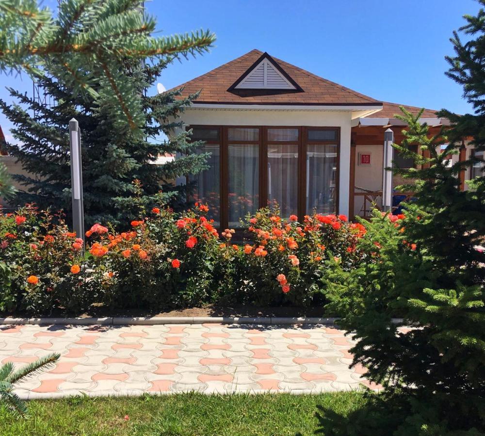 Готель Chebak Ranch Tamchy Екстер'єр фото